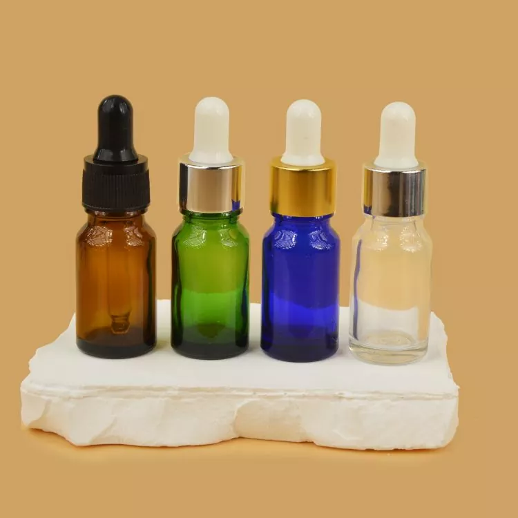 Les bouteilles de compte-gouttes d'huile essentielles respectueuses de l'environnement sont simplement frappées sur le marché - sont-elles correctes pour votre marque?